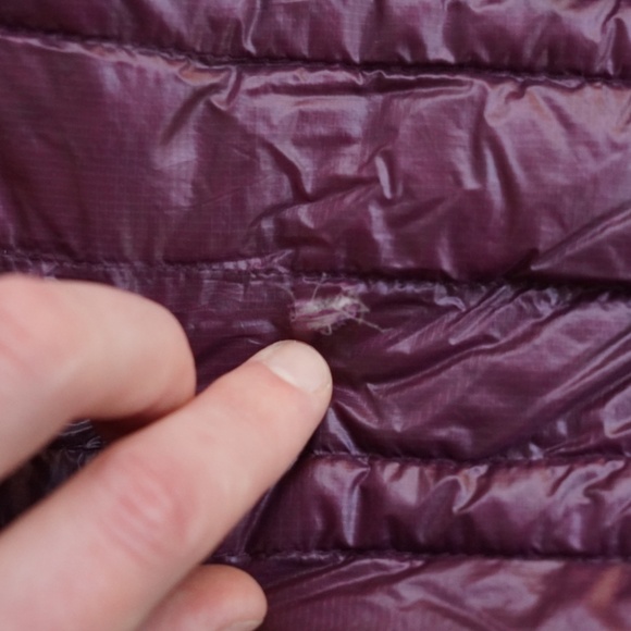 Patagonia Ultralight Down Jacket Hoody - Picture 7 of 8